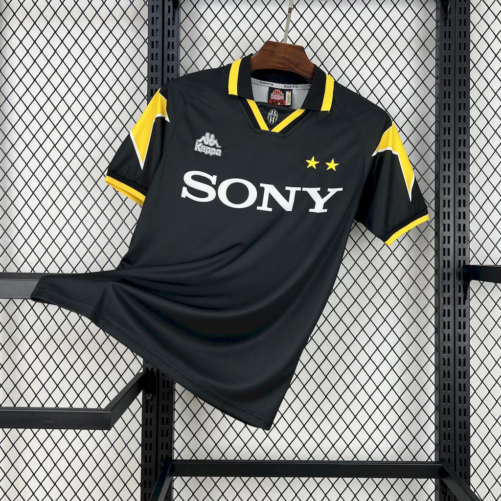 Camisola Retro Terceiro Equipamento Juventus 1996/97