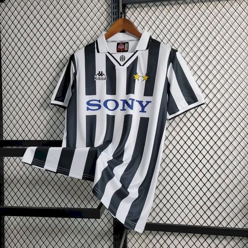 Camisola Retro Principal Juventus 1995/96