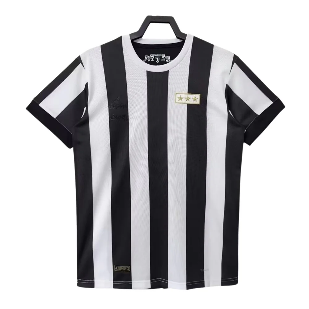 Camisola Retro Edição Especial Juventus 2017/18