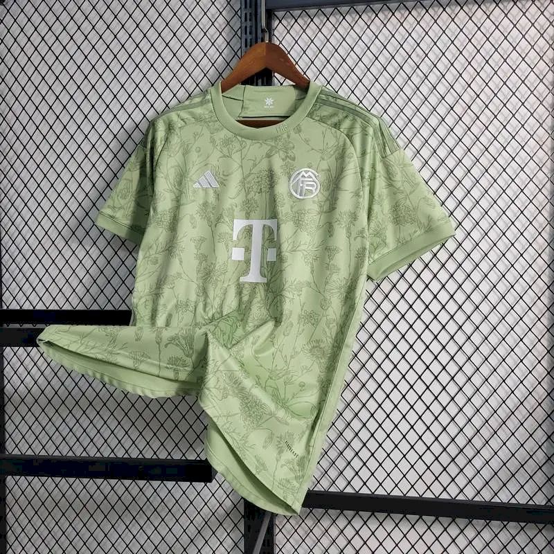 Camisola Edição Especial Bayern Munique 2023/24