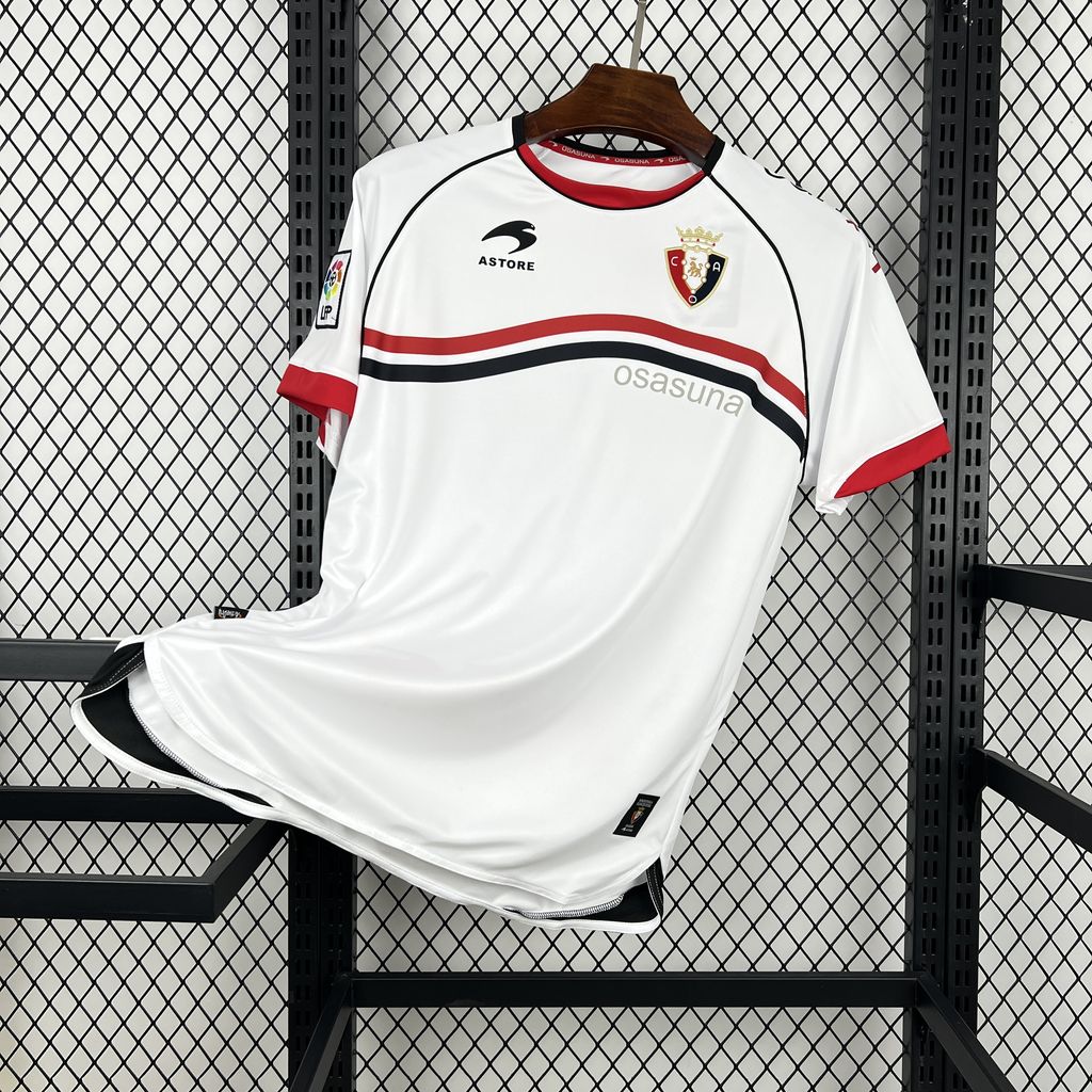 Camisola Retro Alternativa CA Osasuna 2011/12