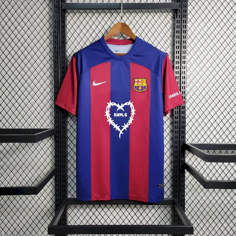 Camisola Edição Especial FC Barcelona 2024/25 Karol G